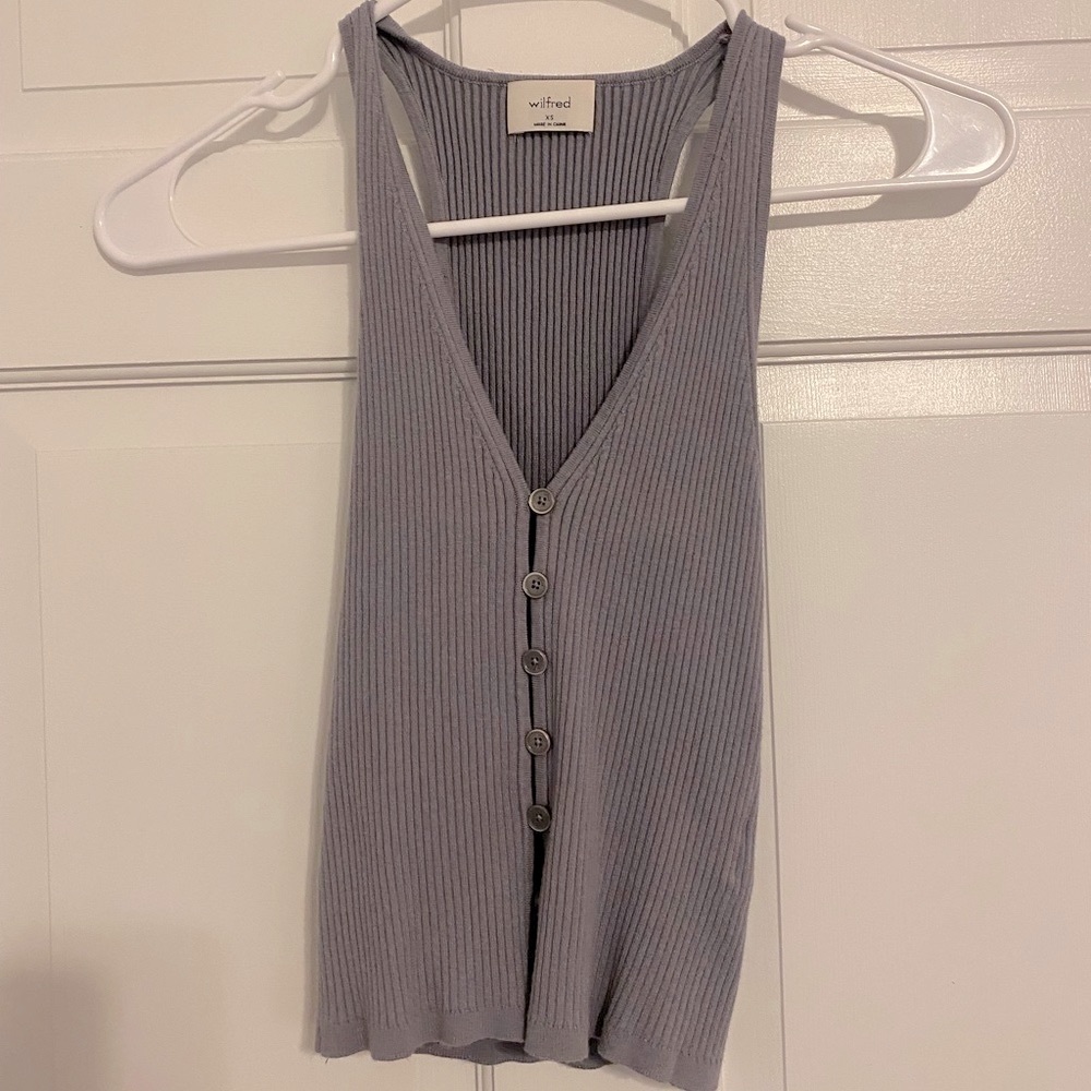 Wilfred affinity top